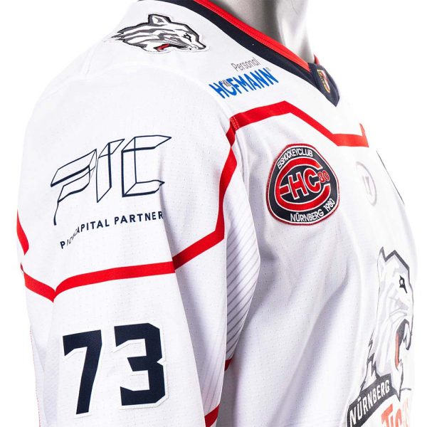 #41 Jakob Weber Trikots 2025/26 – Bild 9